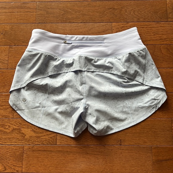 💙LULULEMON SPEED UP SHORT 4”-GRAVEL DUST PASTEL BLUE MULTI-6💙 - Picture 2 of 10